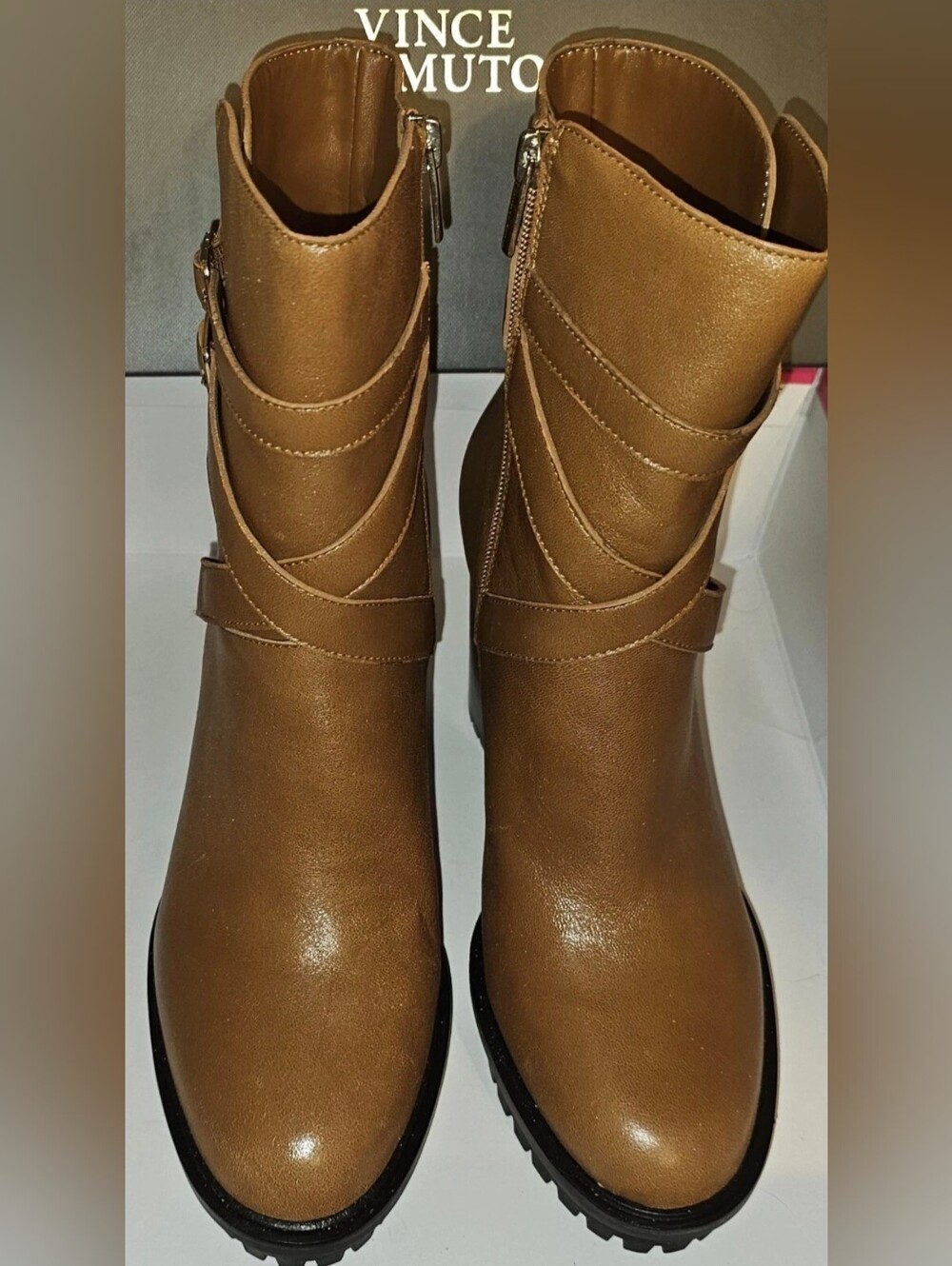 Vince Camuto Elisen Sz 9 1/2M EU 41, Leather upper, Cognac, New In Box
